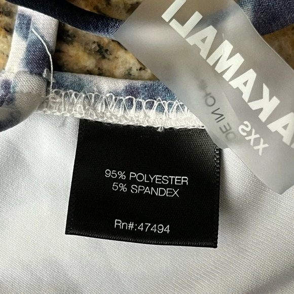 NORMA KAMALI X Underwire Bikini Top Blue White Chevron Strappy Outdoor Beach XXS - Picture 8 of 9